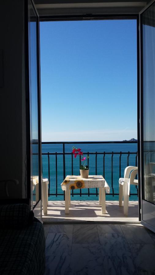 Vista Mare E Portofino - Sea And Portofino View Lägenhet Zoagli Exteriör bild
